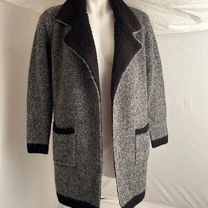 Metric Knits black and gray open front sweater coat L